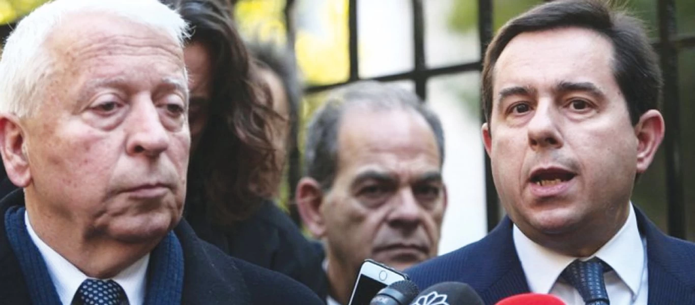  «Πόλεμος» με εξώδικα μεταξύ Κώστα Μουτζούρη και Νότη Μηταράκη